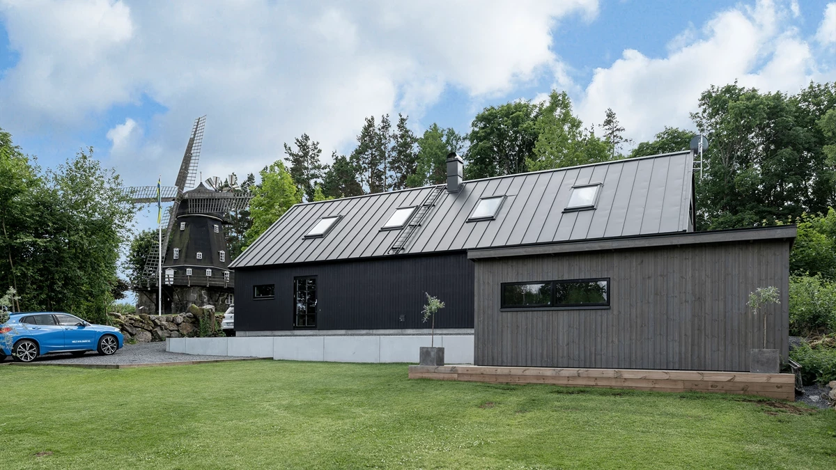 Bolig med Lindab SRP ståltak